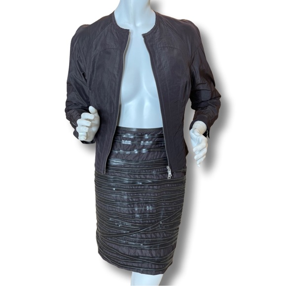 KAUFMANFRANCO TWO PIECE SKIRT SET - Picture 4 of 16